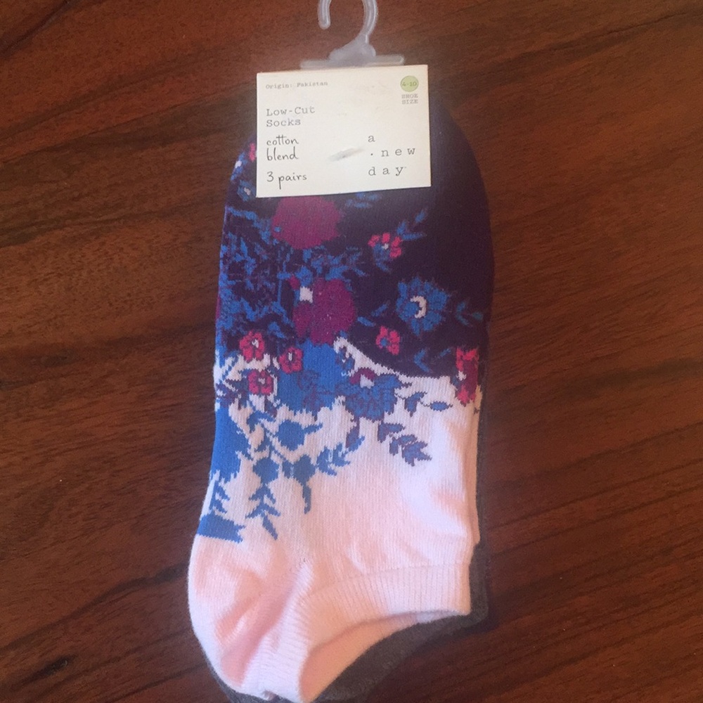 A New Day Girl’s Low Cut Socks